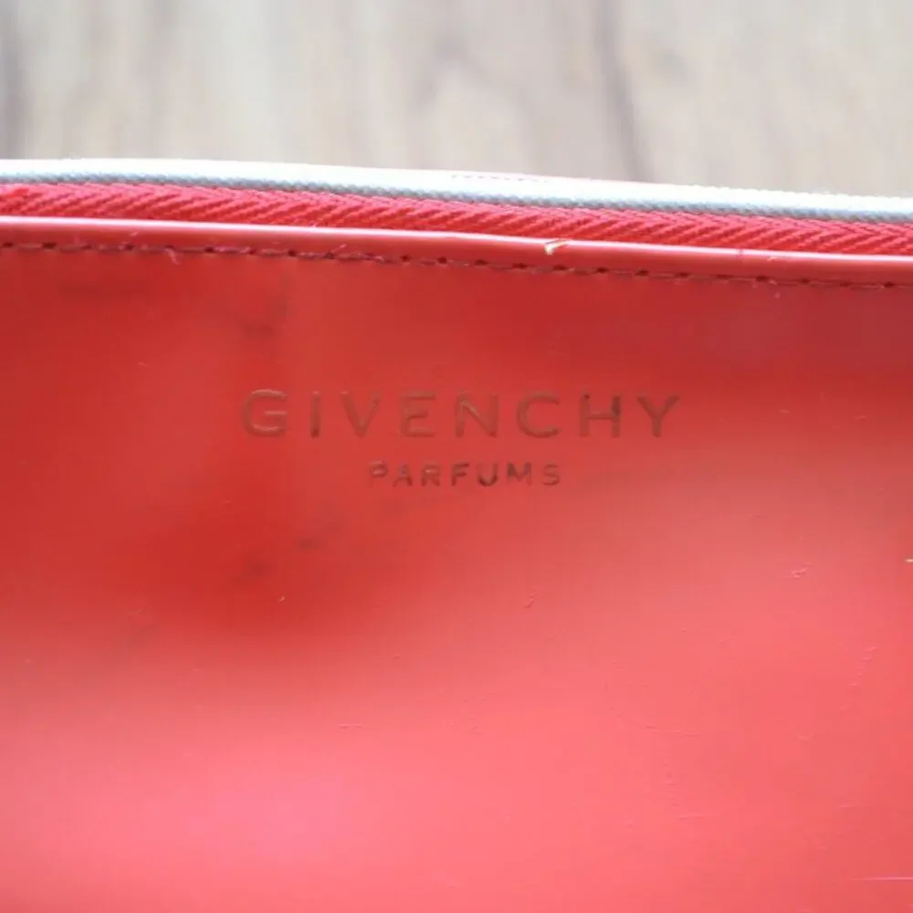Givenchy Parfums Make Up Cosmetic Bag